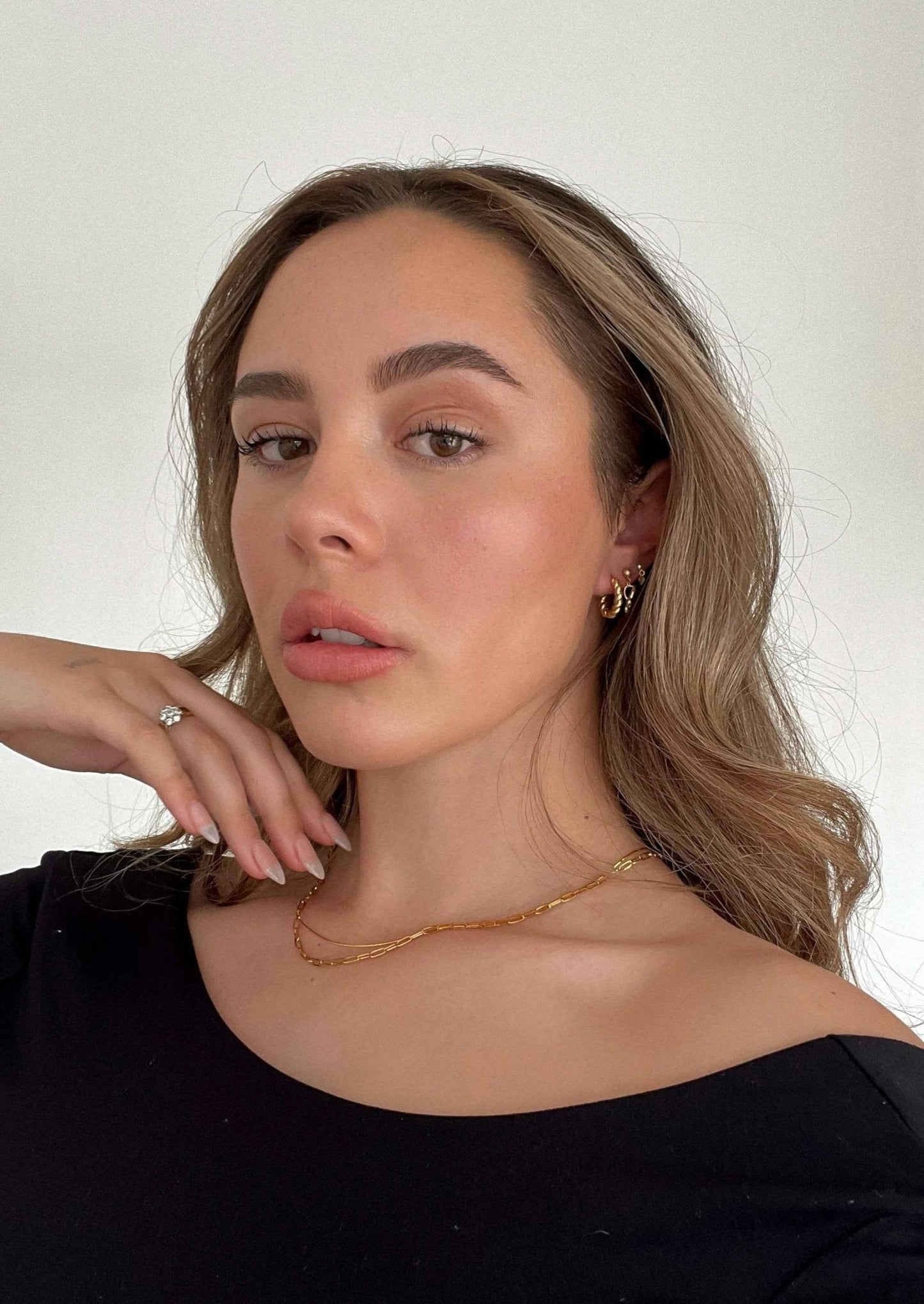 Gold Rope Twist Hoop Earrings – Chunky Lightweight Everyday Style
