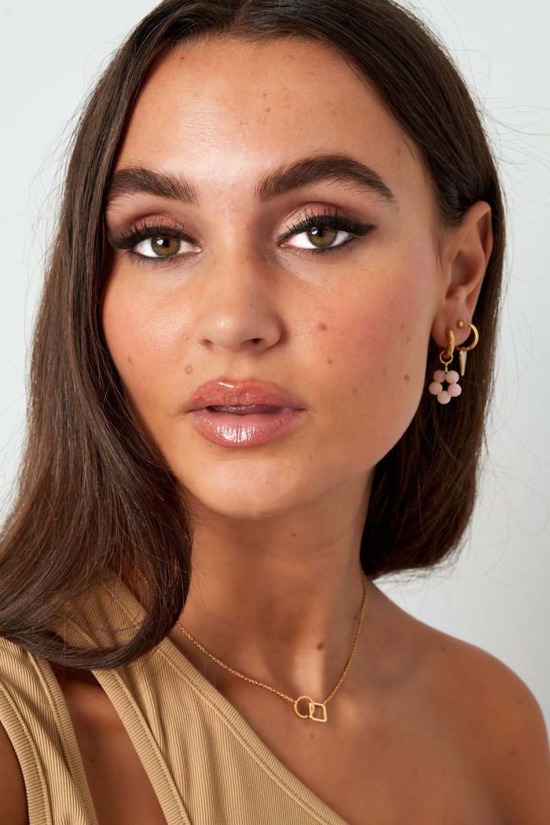 Connected Square & Round Chain Necklace Gold – Modern Geometric Jewelry