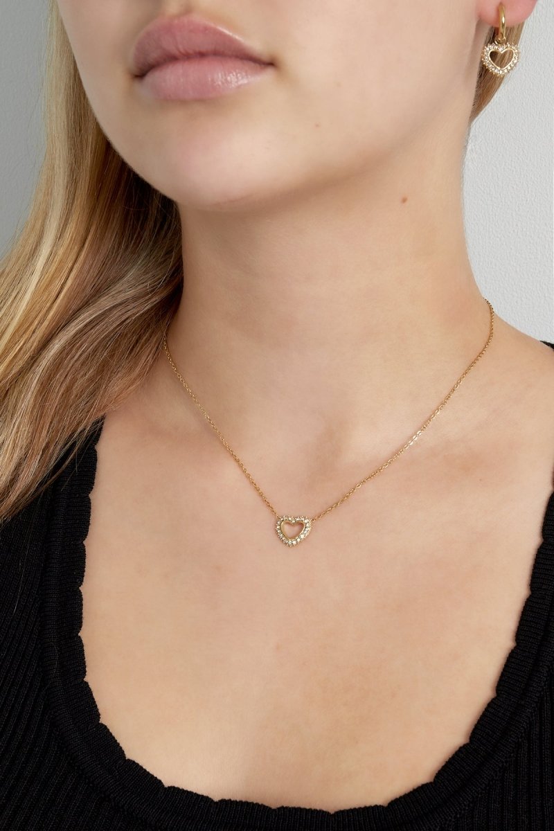 Diamond Heart Necklace Gold – Sparkling Heart Pendant Jewelry