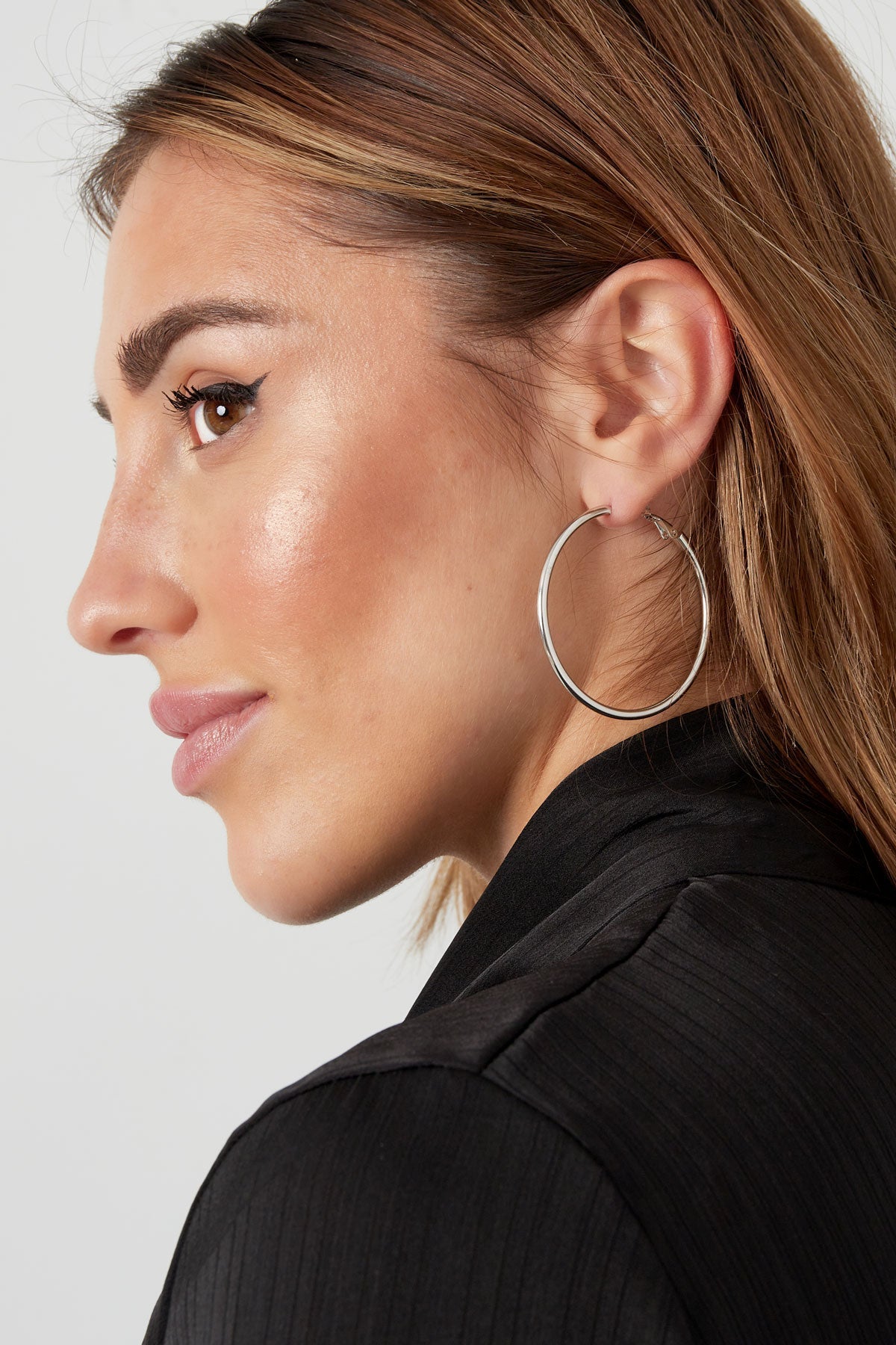 Medium Basic Circle Silver Hoop Earrings for Women