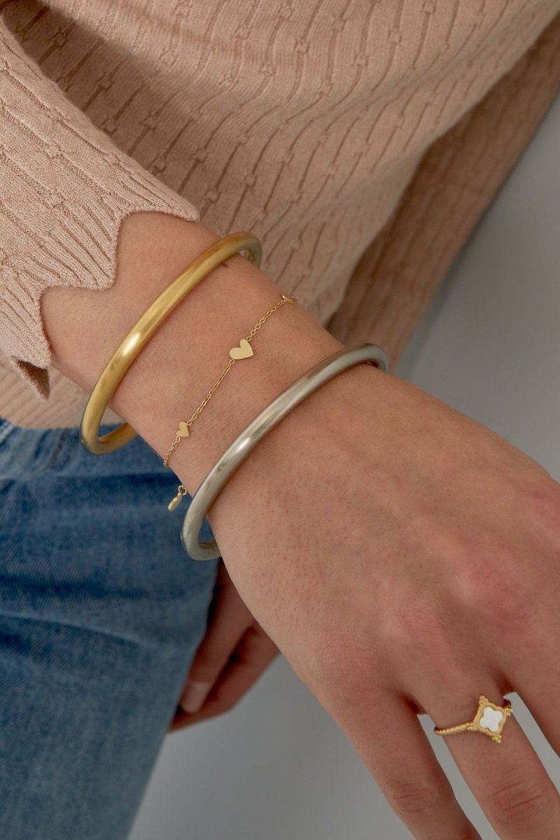 Classic Love Bracelet Gold – Elegant Minimalist Heart Jewelry