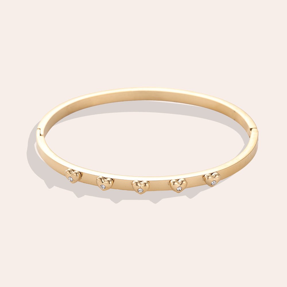 Vintage Diamond Hearts Bracelet Gold – Romantic Vintage-Inspired Jewelry