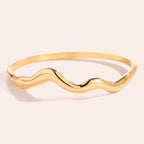 Simple Wave Bangle Bracelet Gold – Minimalist Wavy Cuff Jewelry
