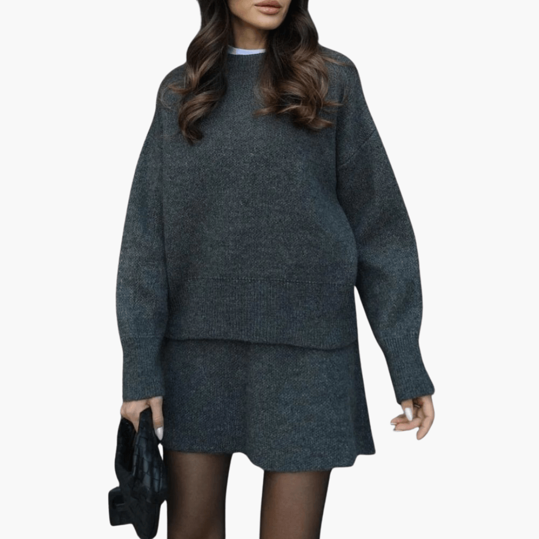 Two-Piece Set for Women – Elegant and Comfortable Outfit