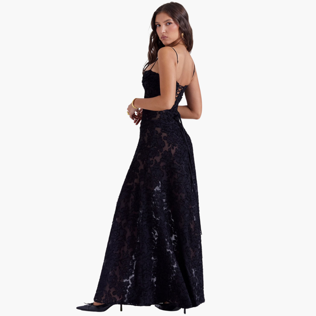Lace Maxi Dress – Vintage Style