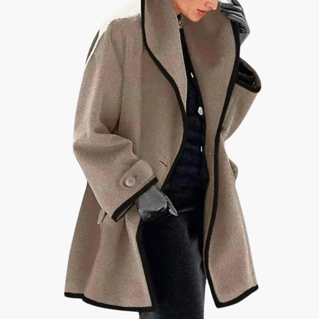 Winter Coat – Wide Collar – Contrast Trim