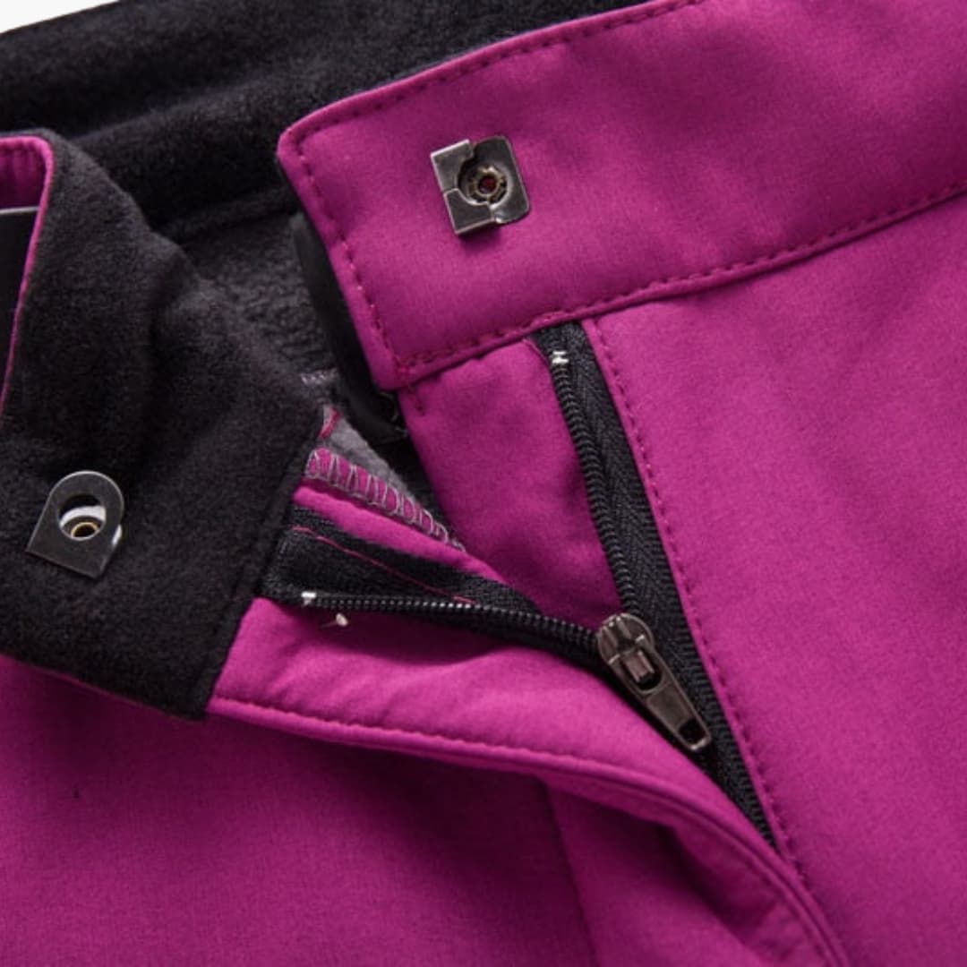 Hiking Pants – Zip Pockets