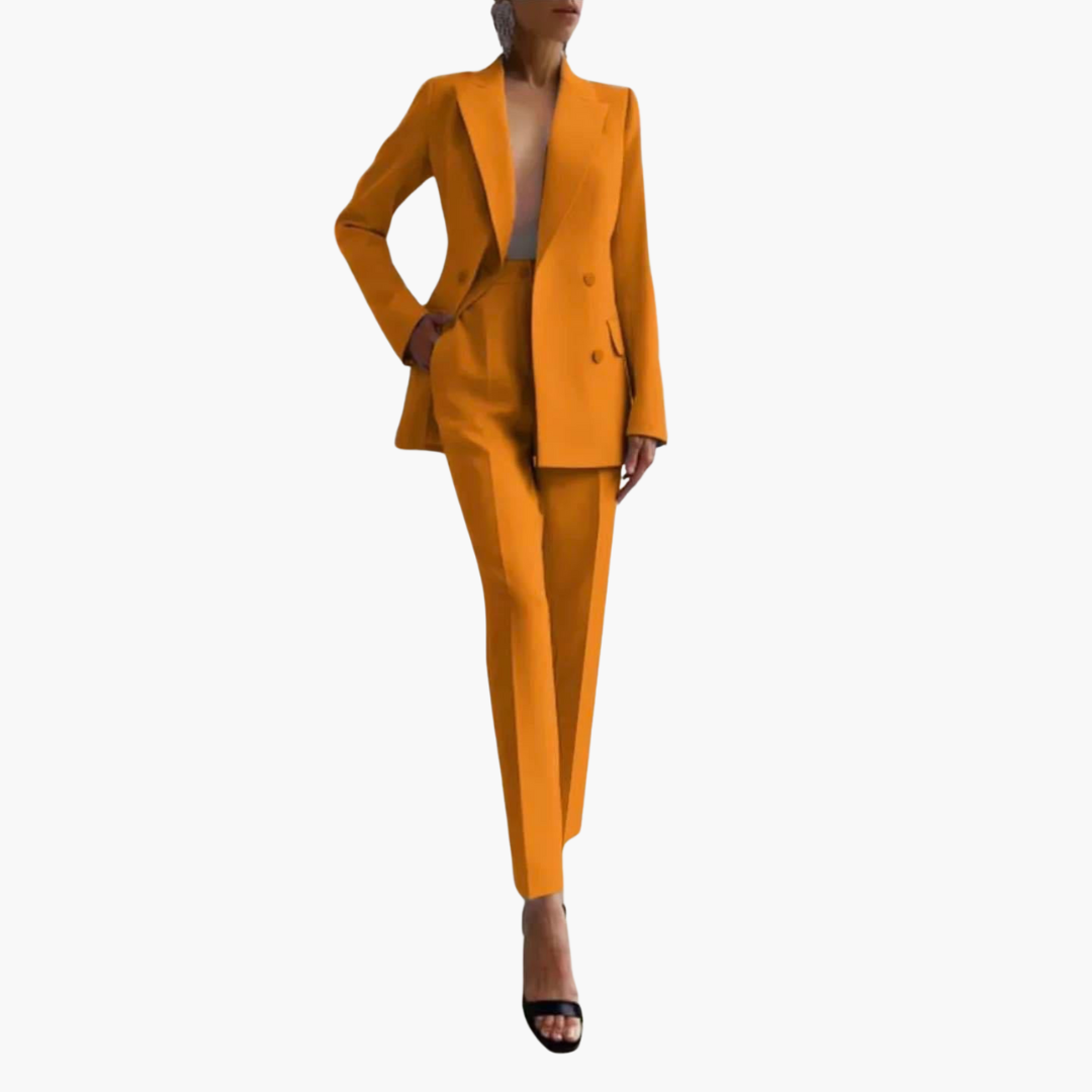 Women's Two-Piece Suit with Blazer and Slim-Fit Pants
