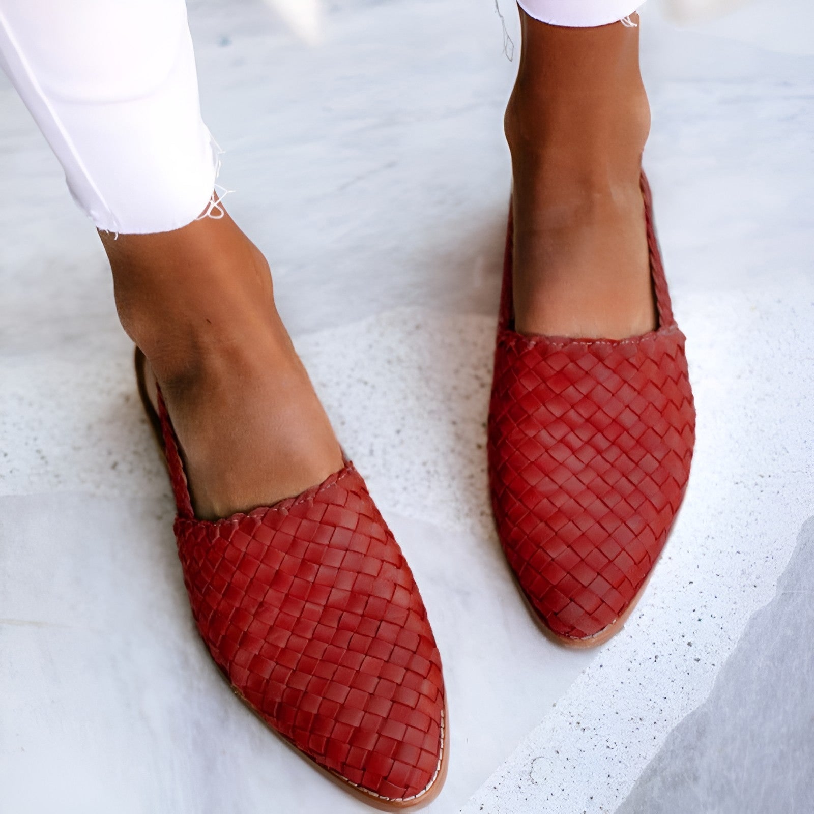 Stylish Woven Leather Pointy Sandals for Women