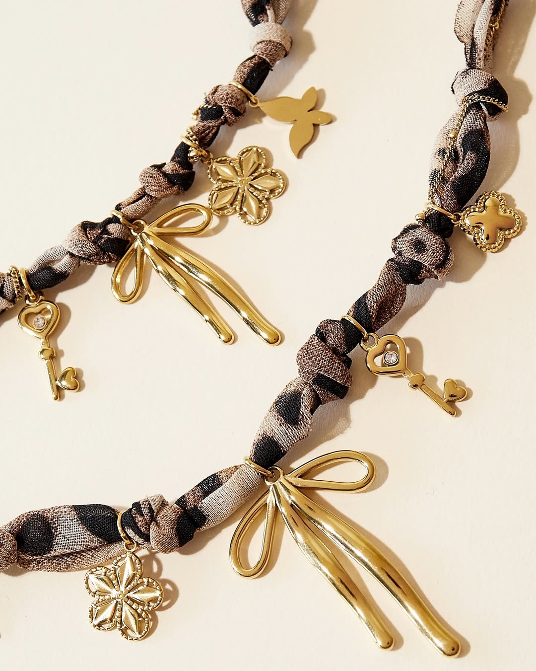 Leopard & Beads Bracelet Gold – Trendy Animal Print Beaded Jewelry