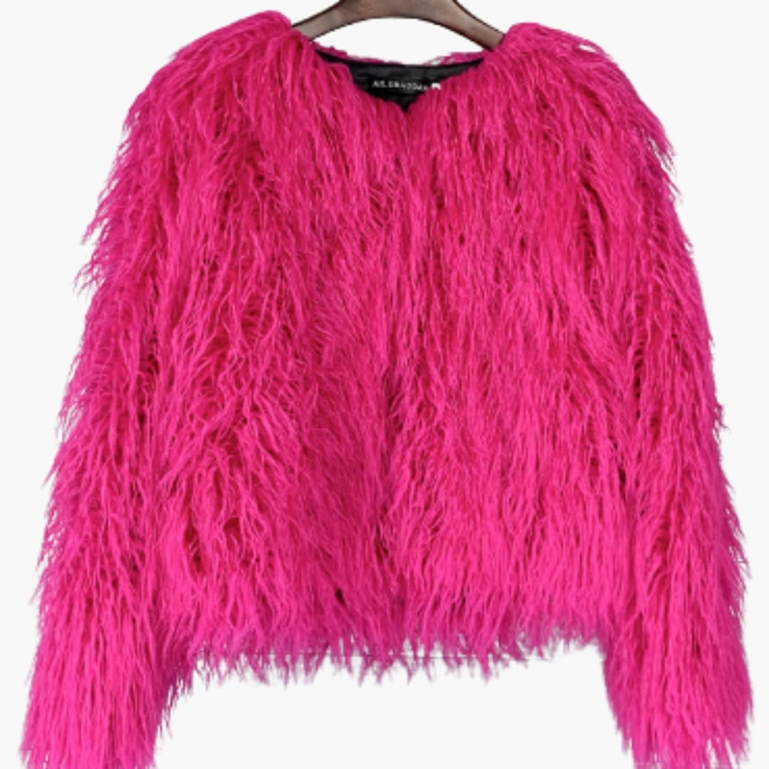 Faux Fur Coat – Textured Finish – Long Sleeves