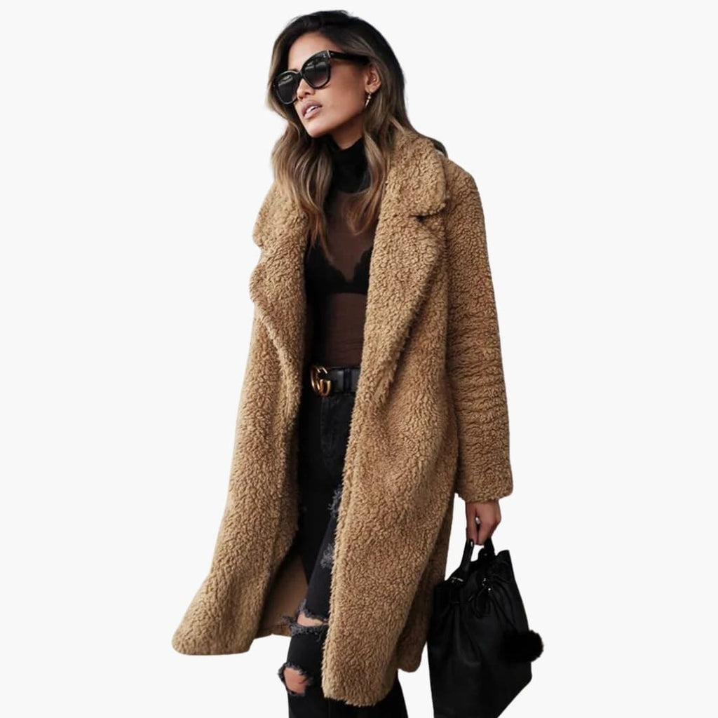 Long Teddy Coat – Wide Collar – Textured Surface