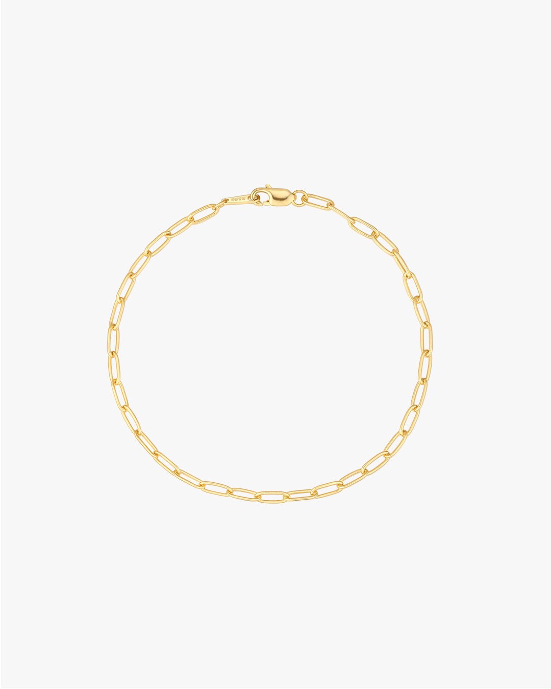 Gold paperclip chain bracelet with lobster clasp on white background, minimalist jewelry, elegant fashion accessory, women's gold bracelet.