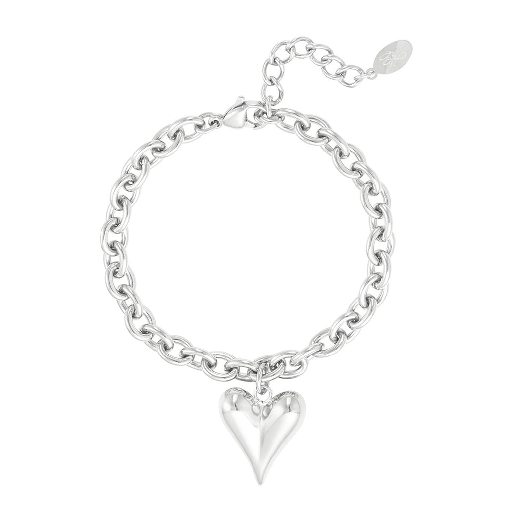 Love Rules Bracelet Silver – Romantic Heart-Inspired Jewelry
