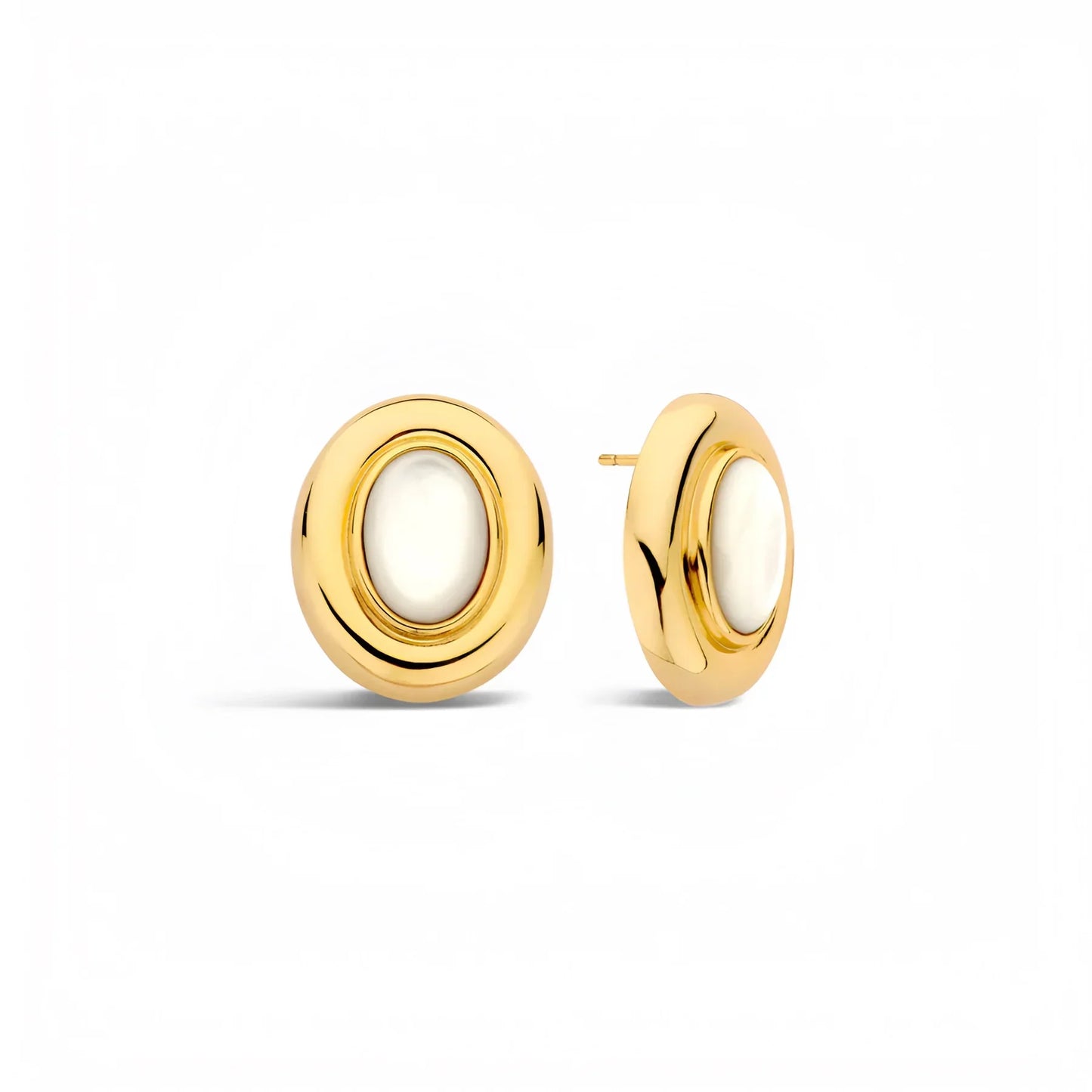 Gold Plated Pearl Stud Earrings – Classic Round Imitation Pearl Earrings for Women