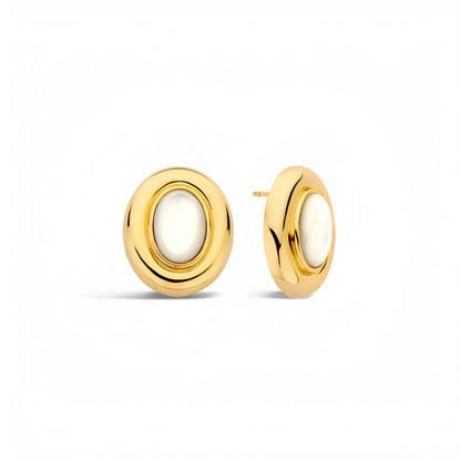 Gold Plated Pearl Stud Earrings – Classic Round Imitation Pearl Earrings for Women