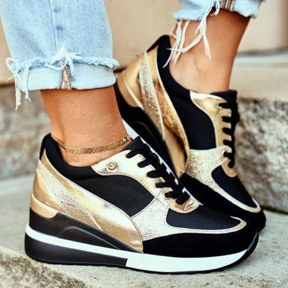 Woman's Air Sneakers with Thick Soles - Relieve Foot Pain