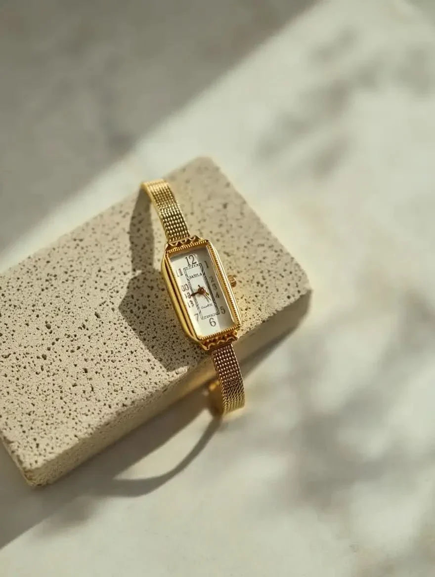 Elegant Rectangular Stainless Steel Women’s Watch – Adjustable Mesh Band