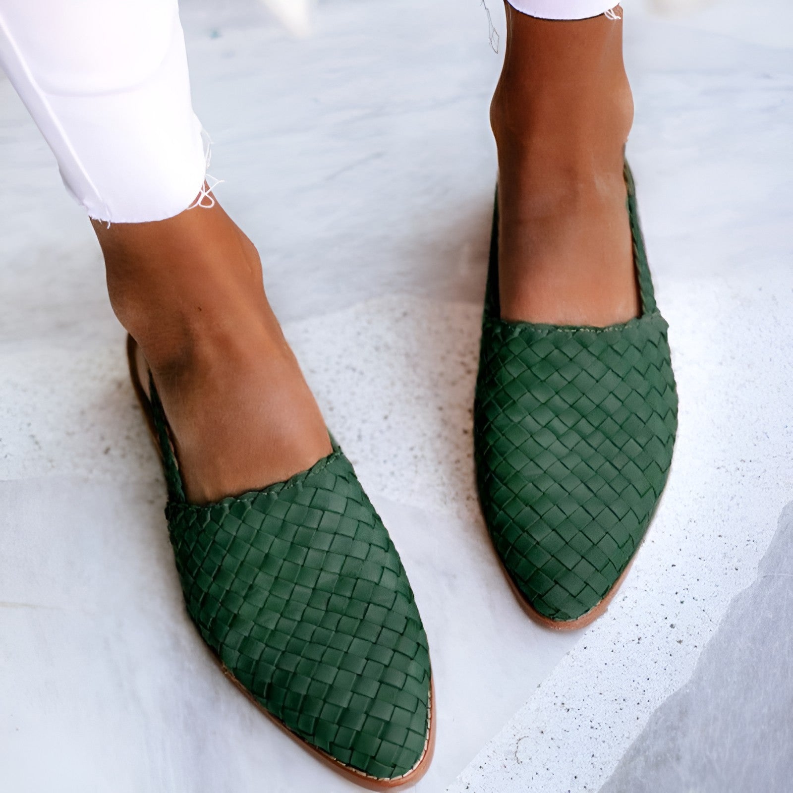 Stylish Woven Leather Pointy Sandals for Women
