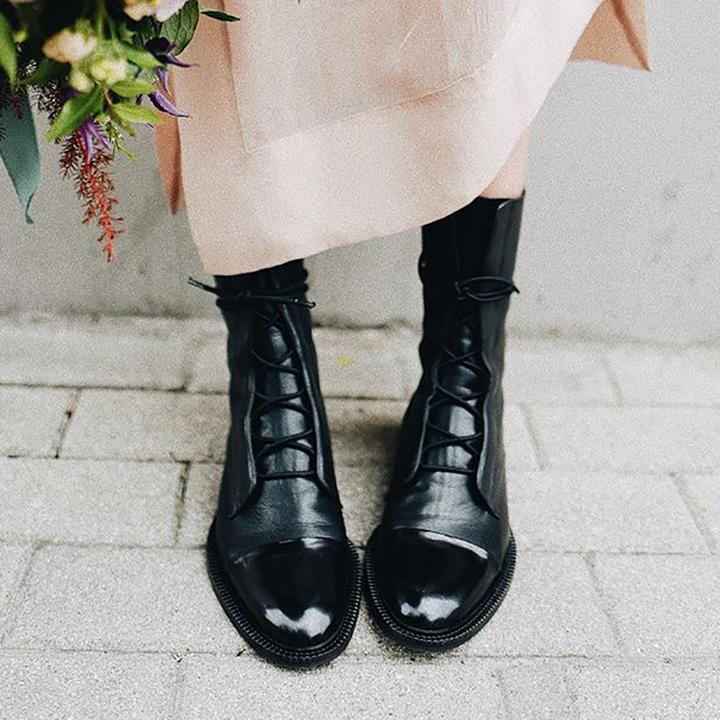 Woman's Tall Pointy Boots with Heels