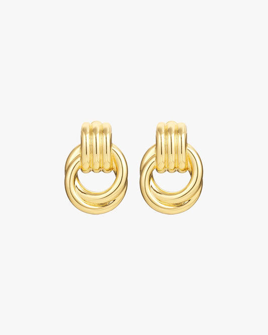 Gold Tone Textured Stud Earrings with Circular Link Design – Modern Style for Women