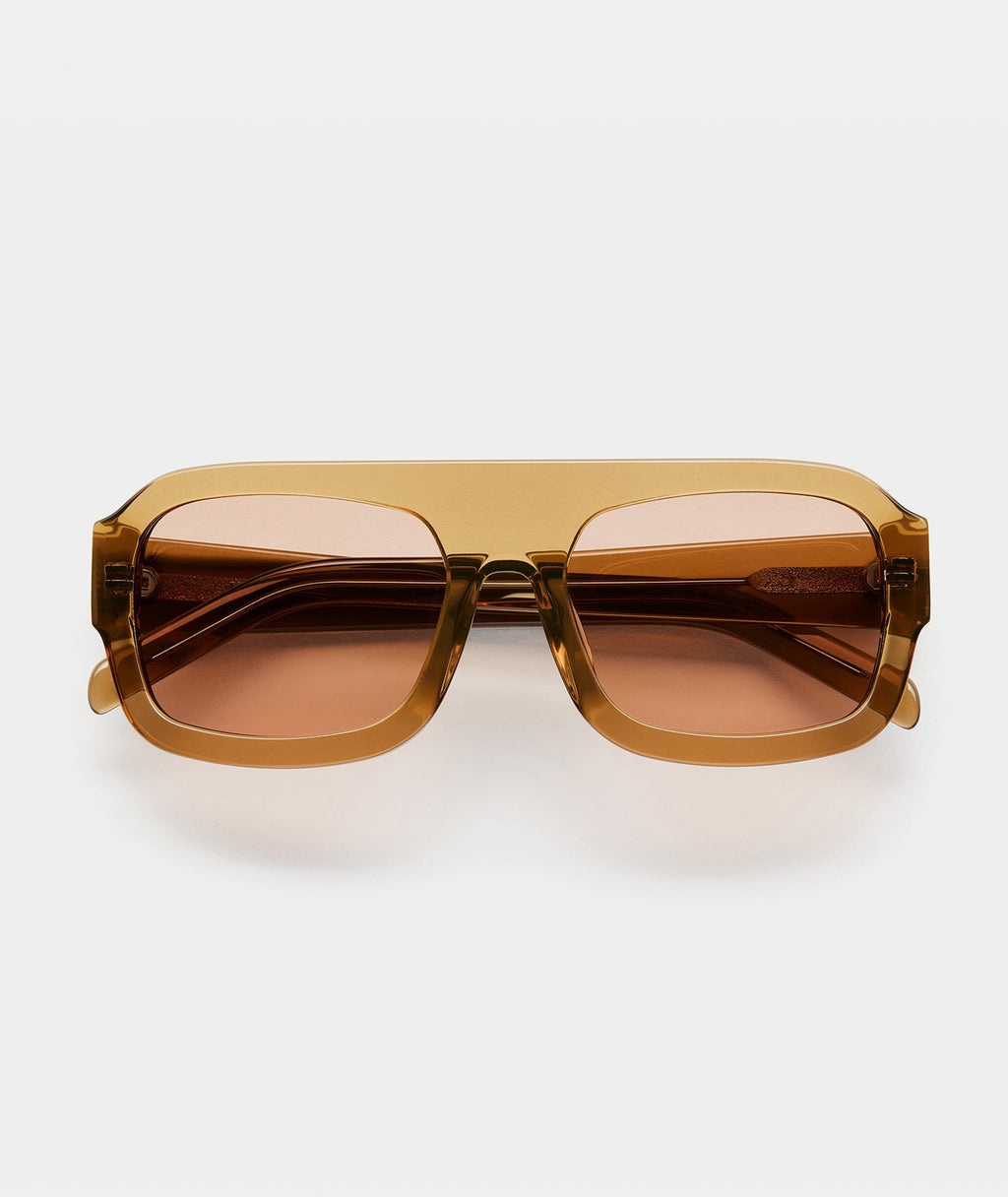 Women’s Resort-Style Sunglasses with Caramel Frame & Toffee-Tinted Lenses