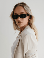 Women’s Aviator-Inspired Sunglasses with Black Frame & Smoke-Tinted Lenses