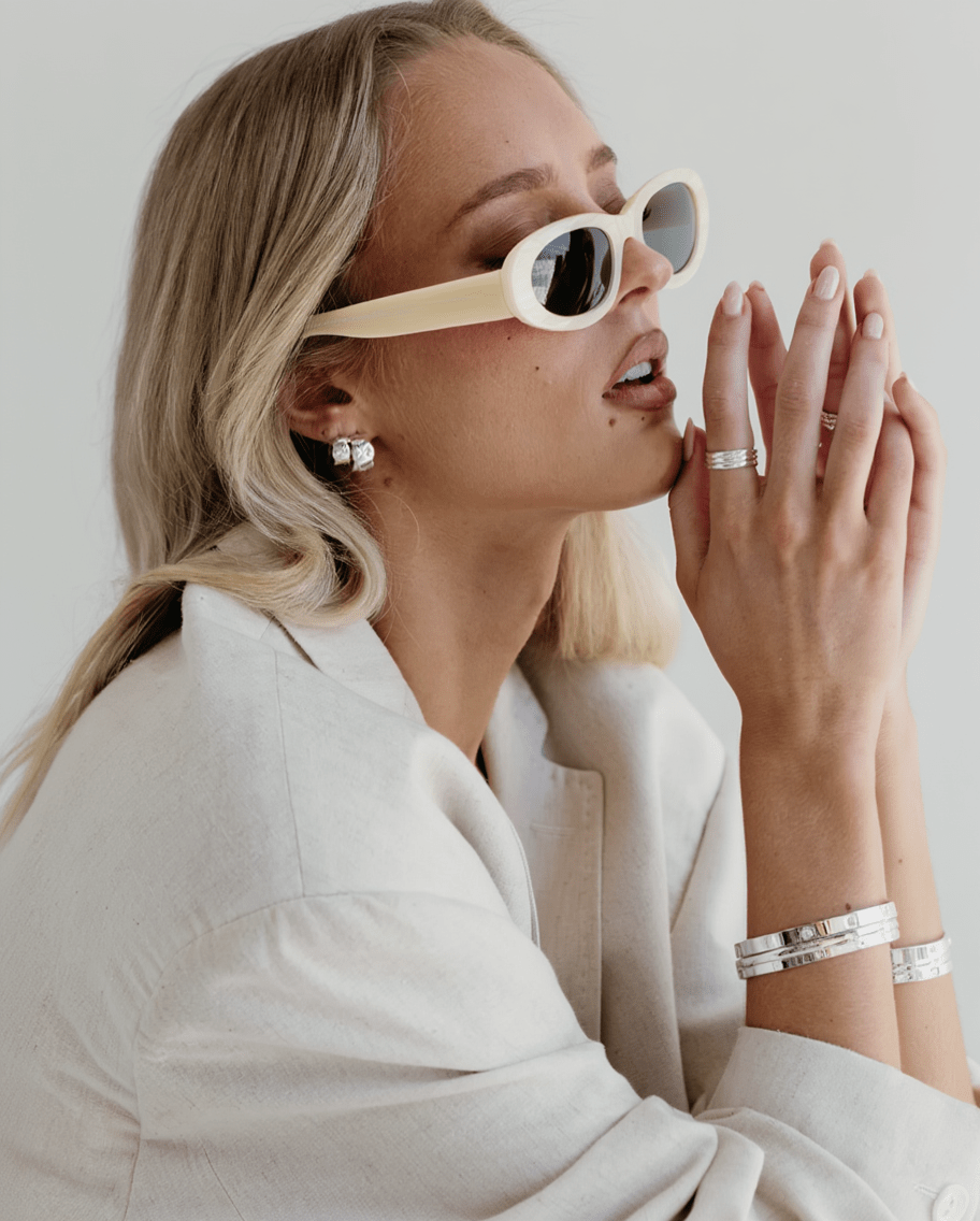 Women’s Retro-Inspired Sunglasses with Marbled Cream or Dark Tortoise Frame